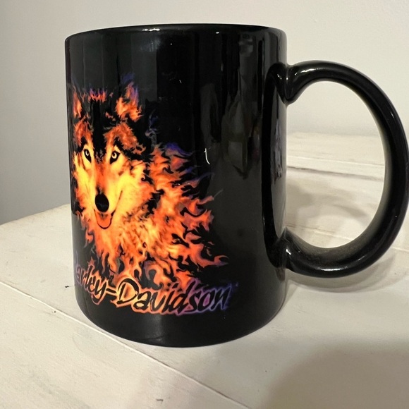 Harley Davidson Vintage Wolf Logo Coffee Mug - Picture 2 of 5